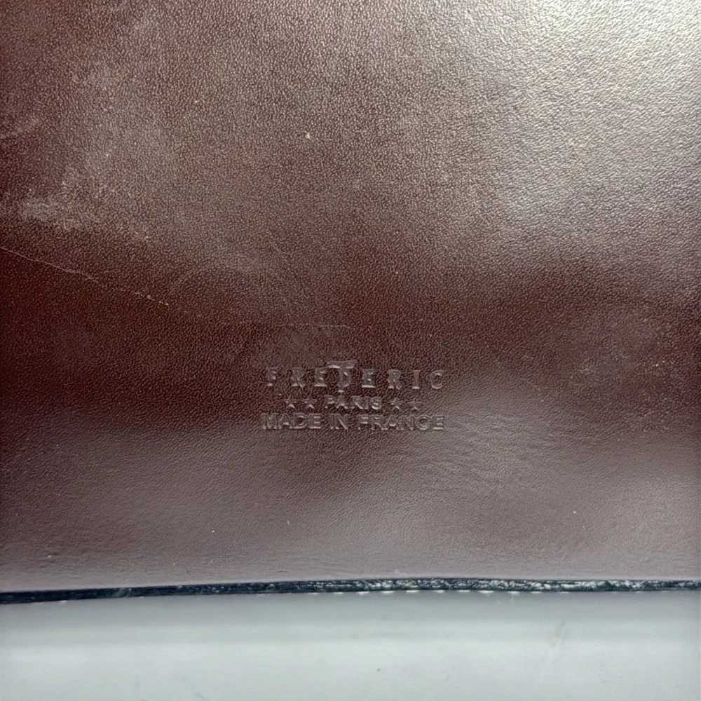 (E4) Frederic T of Paris brown leather shoulder bag
